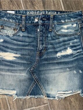 American Eagle Outfitters Washed Blue Distressed Jean Shorts